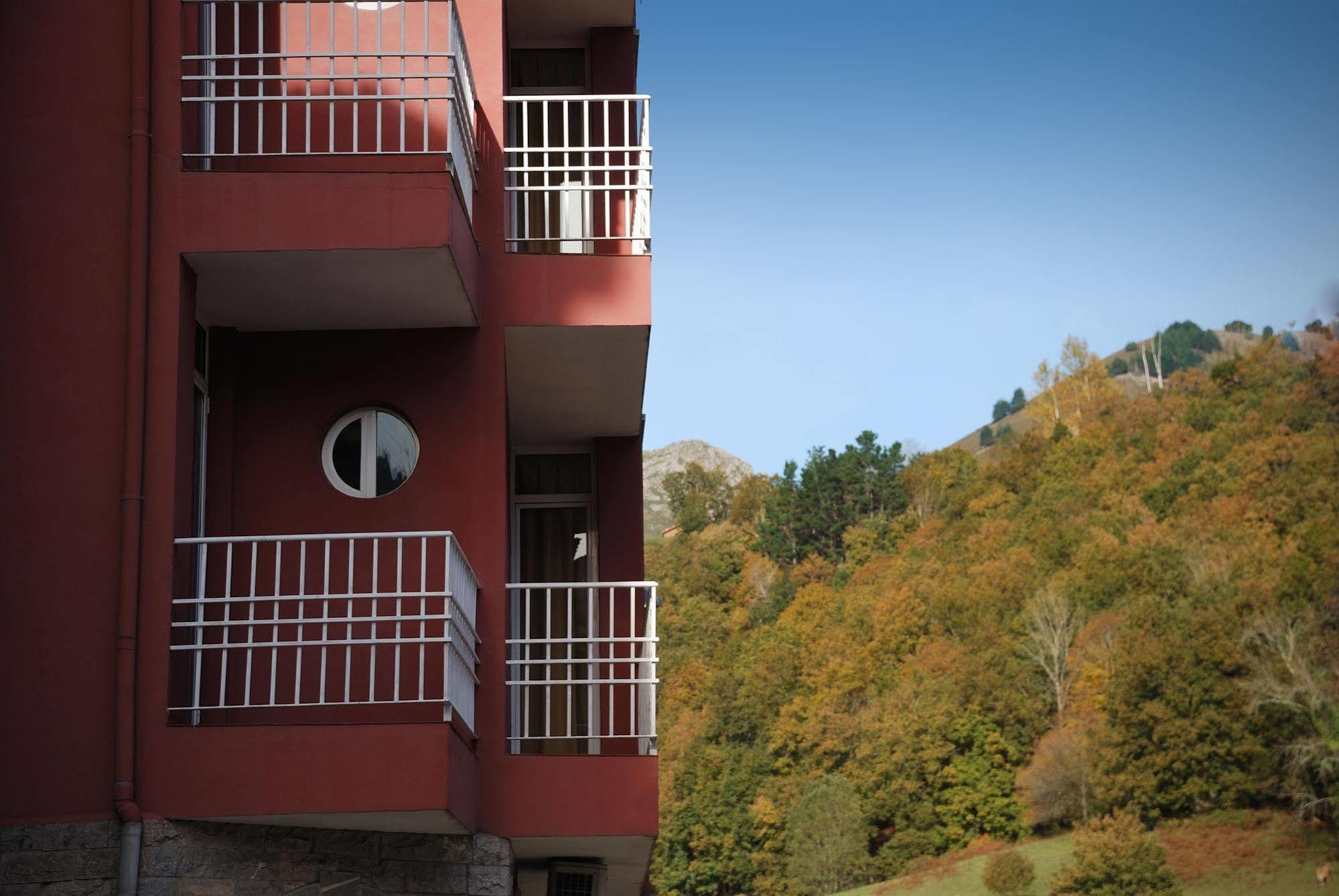 Los Acebos Cangas Cangas de Onis Ngoại thất bức ảnh